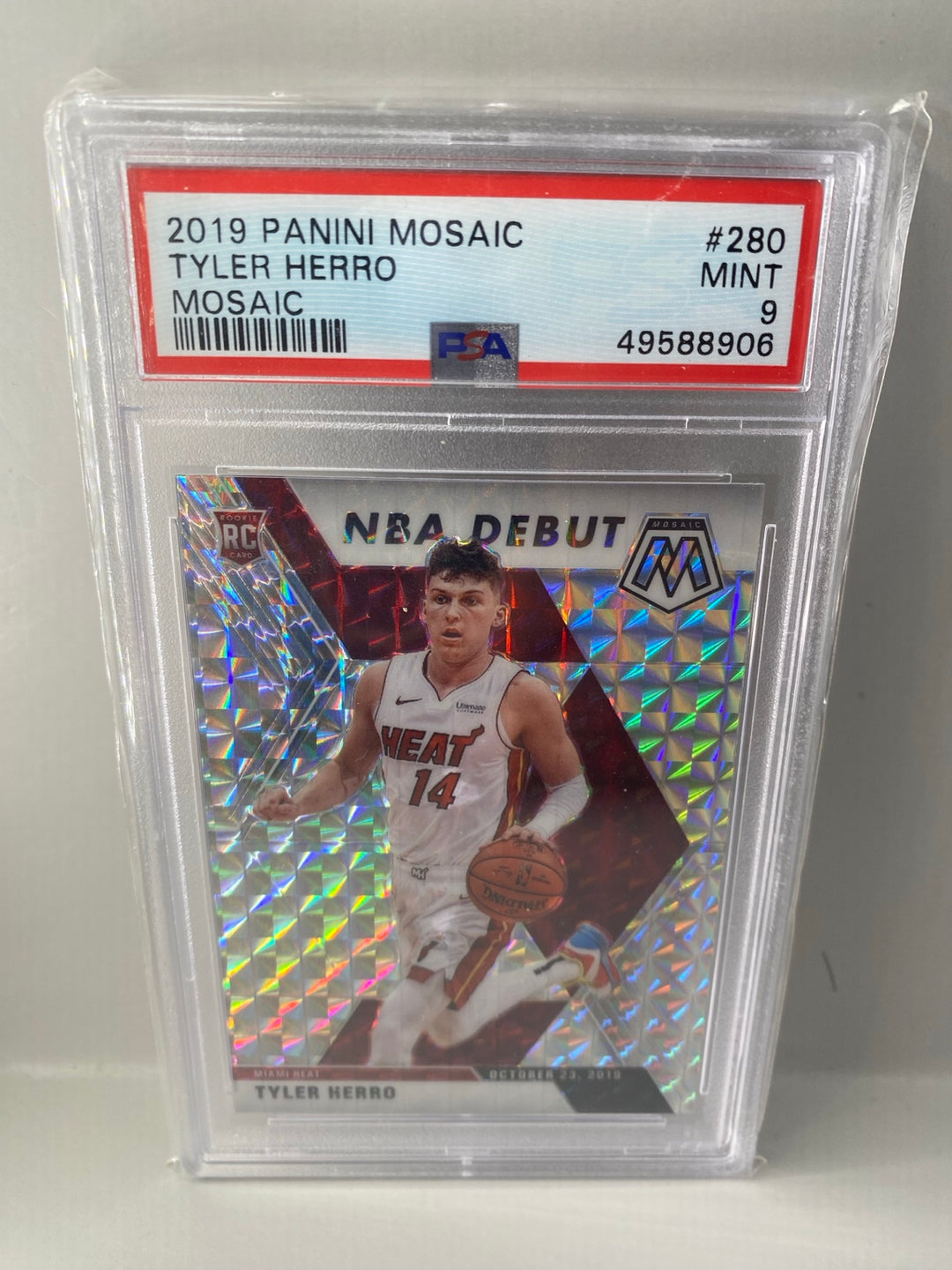 2019-20 Panini Mosaic #280 Tyler Herro Mosaic NBA Debut rookie PSA 9 Mint front