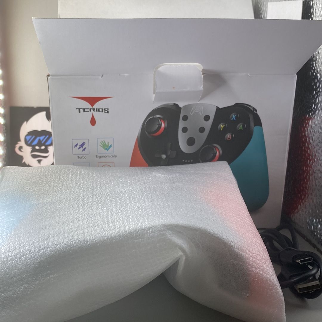 Switch - Terios T17 Wireless Controller - Open Box