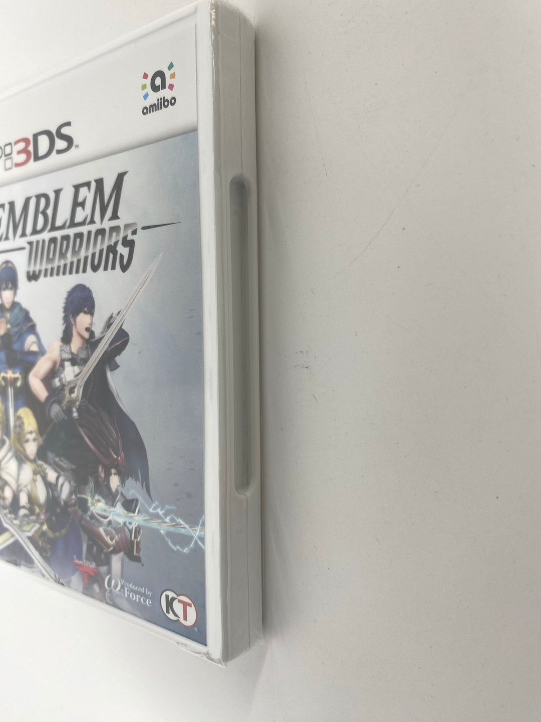 New Nintendo 3DS Fire Emblem Warriors factory seal side view actual item