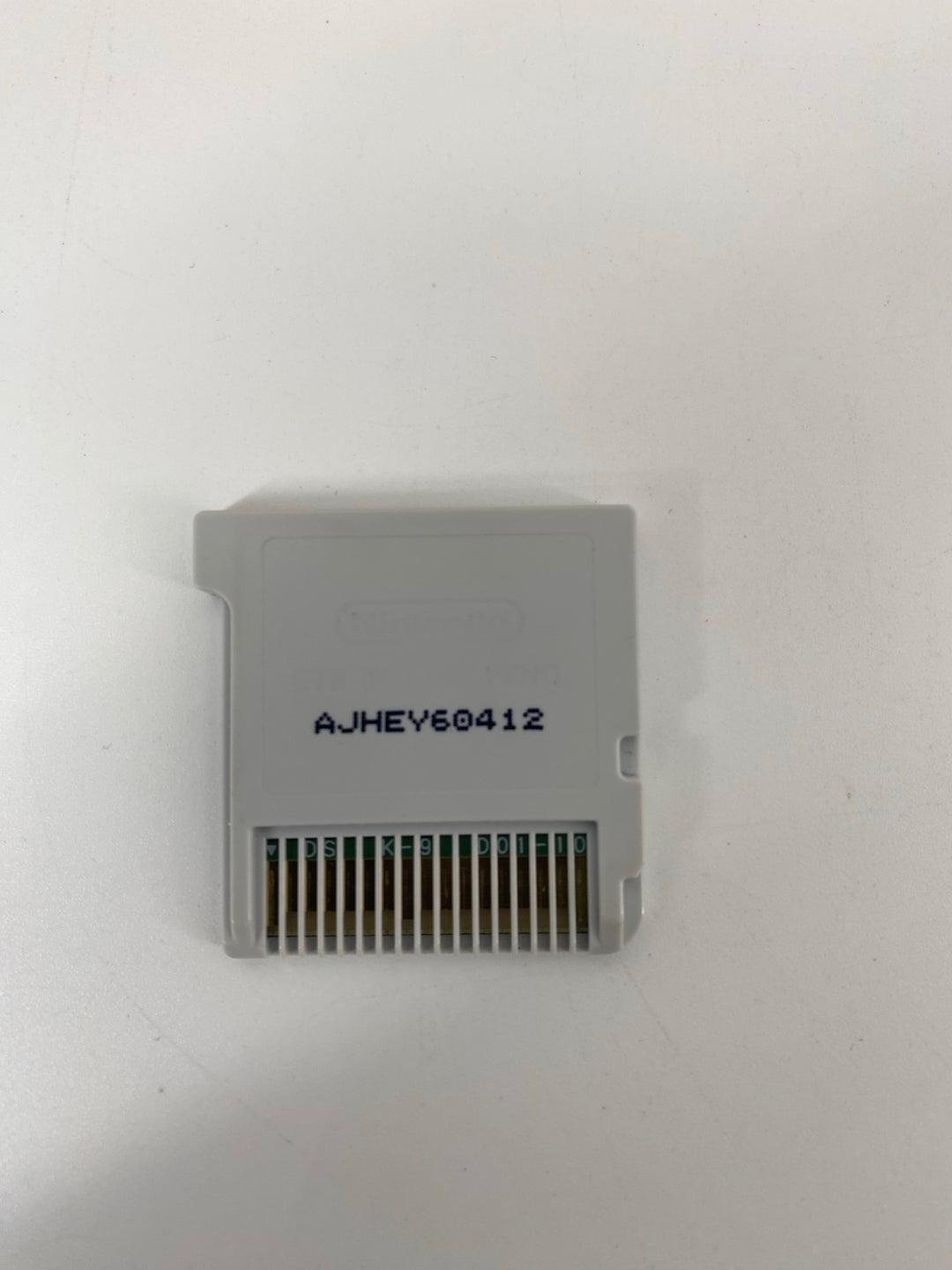 Nintendo 3DS Super Mario Maker cartridge back contacts - actual item photo
