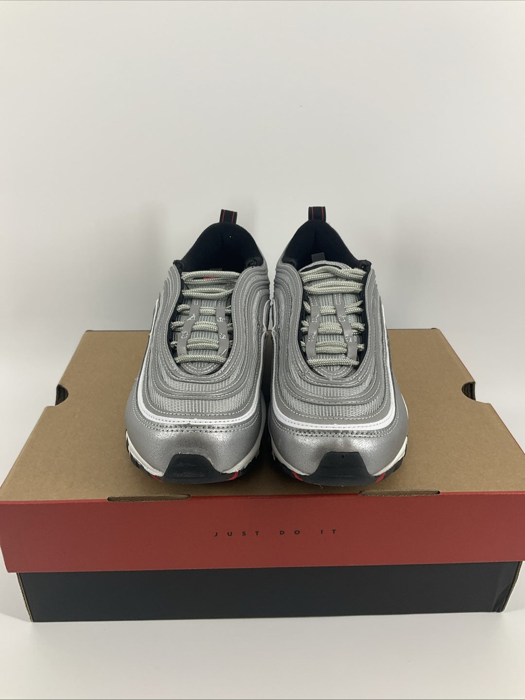 Used Size 8.5 Womens Nike Air Max 97 OG AM97 OG  Silver DQ9131-002