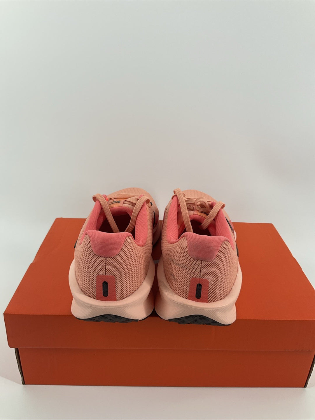New Size 7.5 Women's Nike Downshifter 13 Apricot FD6476-801