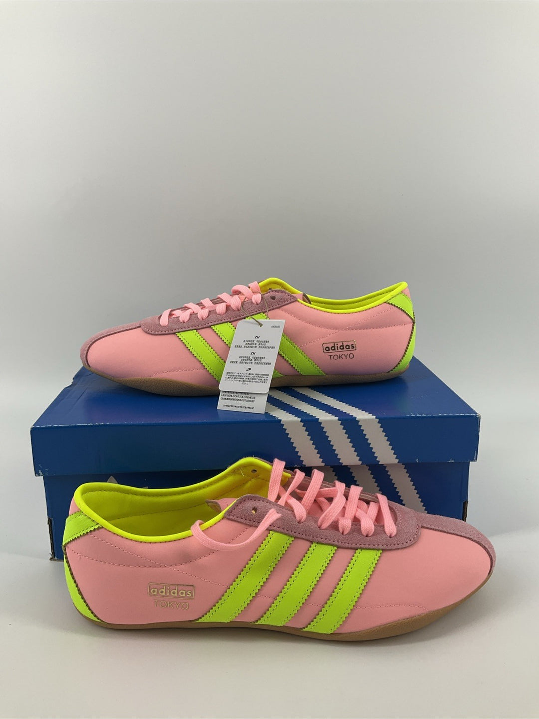 New Adidas Size 10.5 Women's Pink Yellow Tokyo  JQ0584