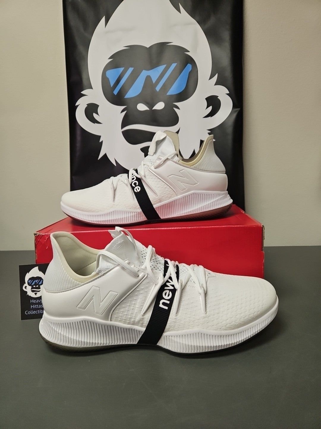 Size 14 M New Balance BBOMNLWT Low White Black Basketball Sneakers