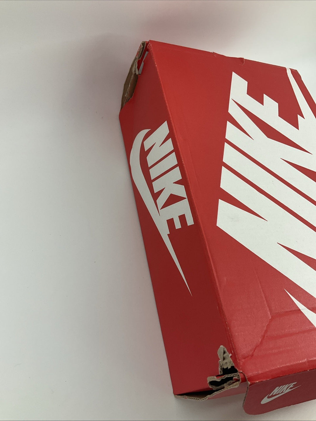 New Size 8.5 Mens Nike Dunk Low Retro Reverse Panda DJ6188-101