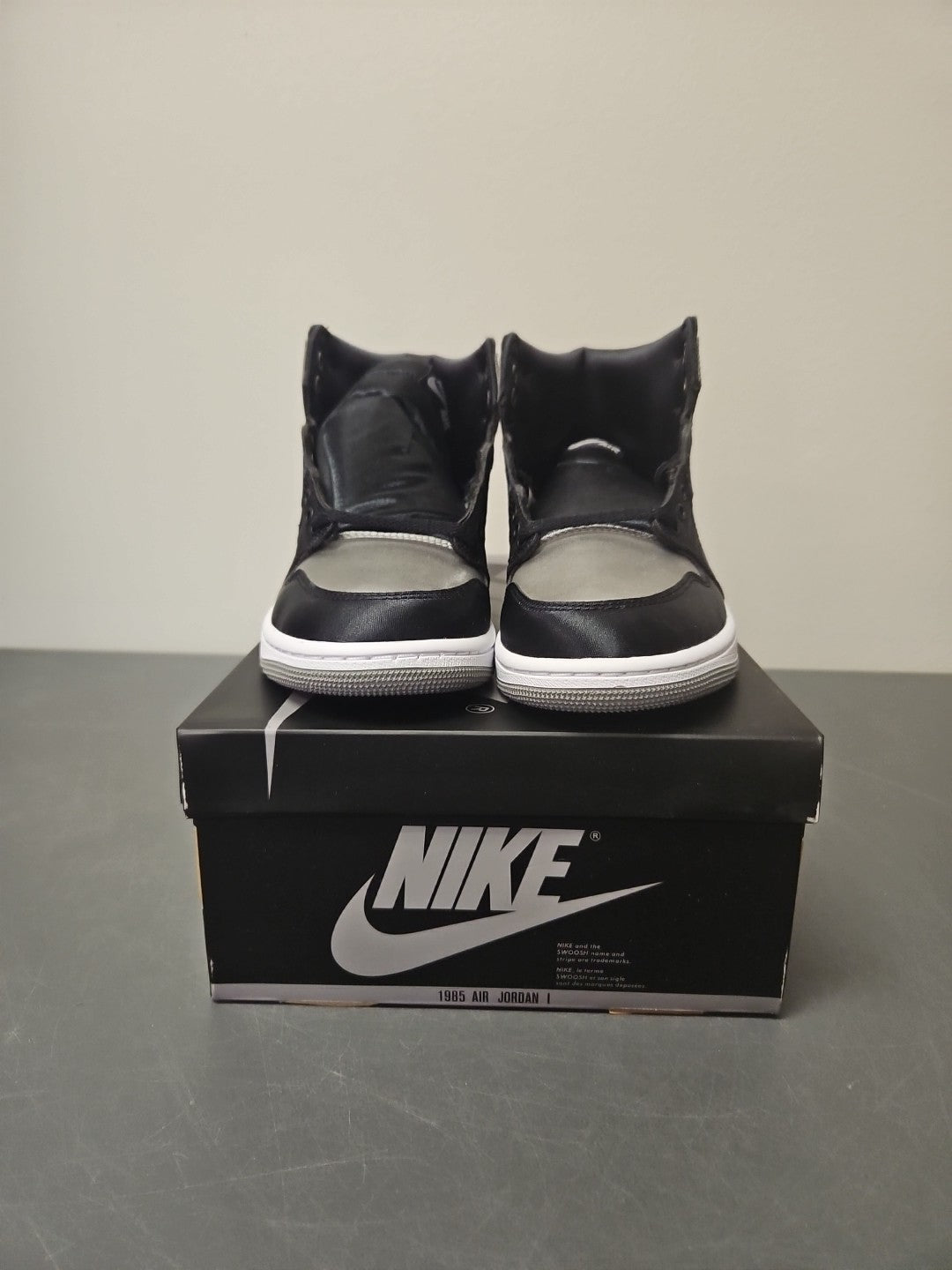 NEW Size 8 Women's Nike Air Jordan 1 Retro High OG Satin Shadow (FD4810-010)