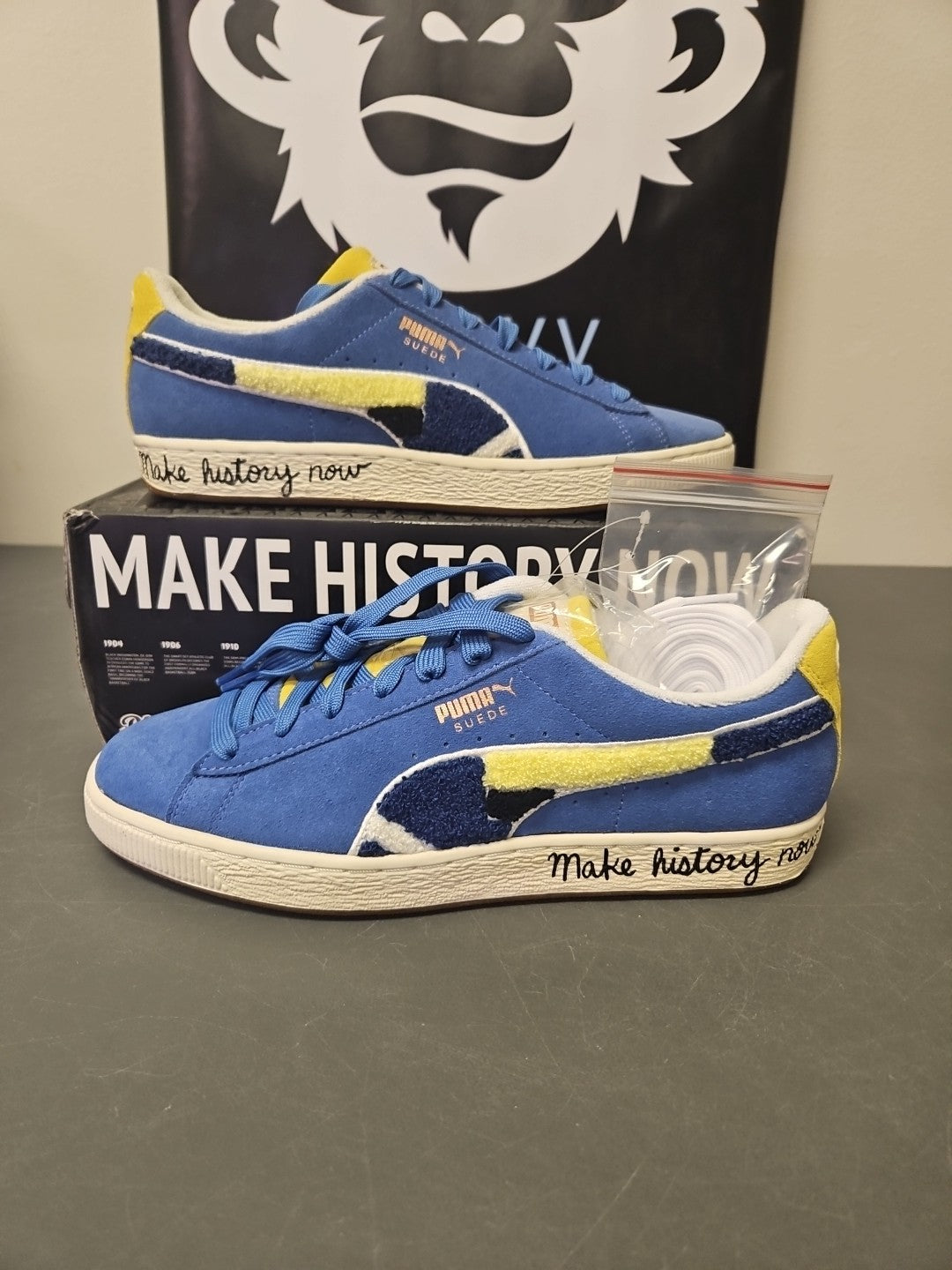 Size 9 Men Puma x Black Fives Suede Classic Athletic Sneaker Shoes Black History