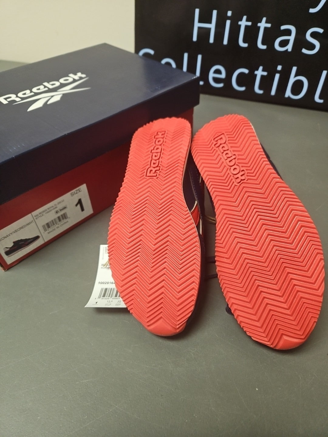 Brand New Size 1 Kids Reebok Royal CL Jog 3.0 (Navy/Red/White) Shoes
