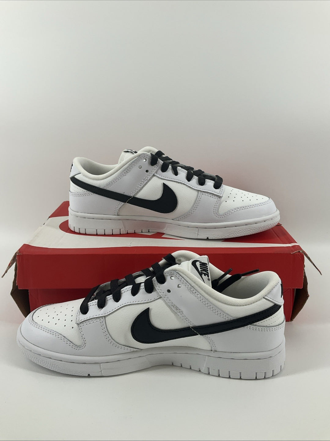 New Size 8.5 Mens Nike Dunk Low Retro Reverse Panda DJ6188-101