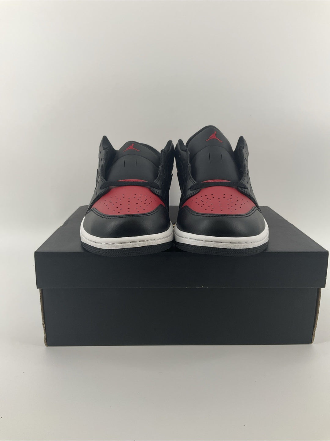 New Size 10.5 Men's Air Jordan 1 Low Red Black White 553558-067