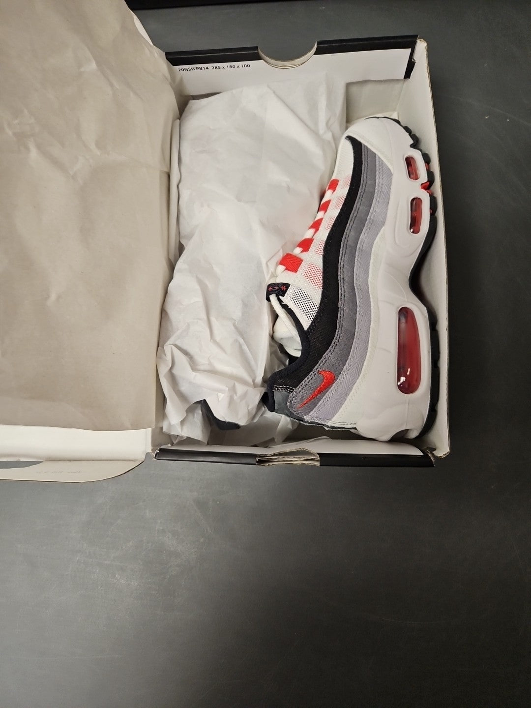 New Size 4 Men's  5.5 W - Nike Air Max 95 QS DH9792 100 Summit White/Chile Red