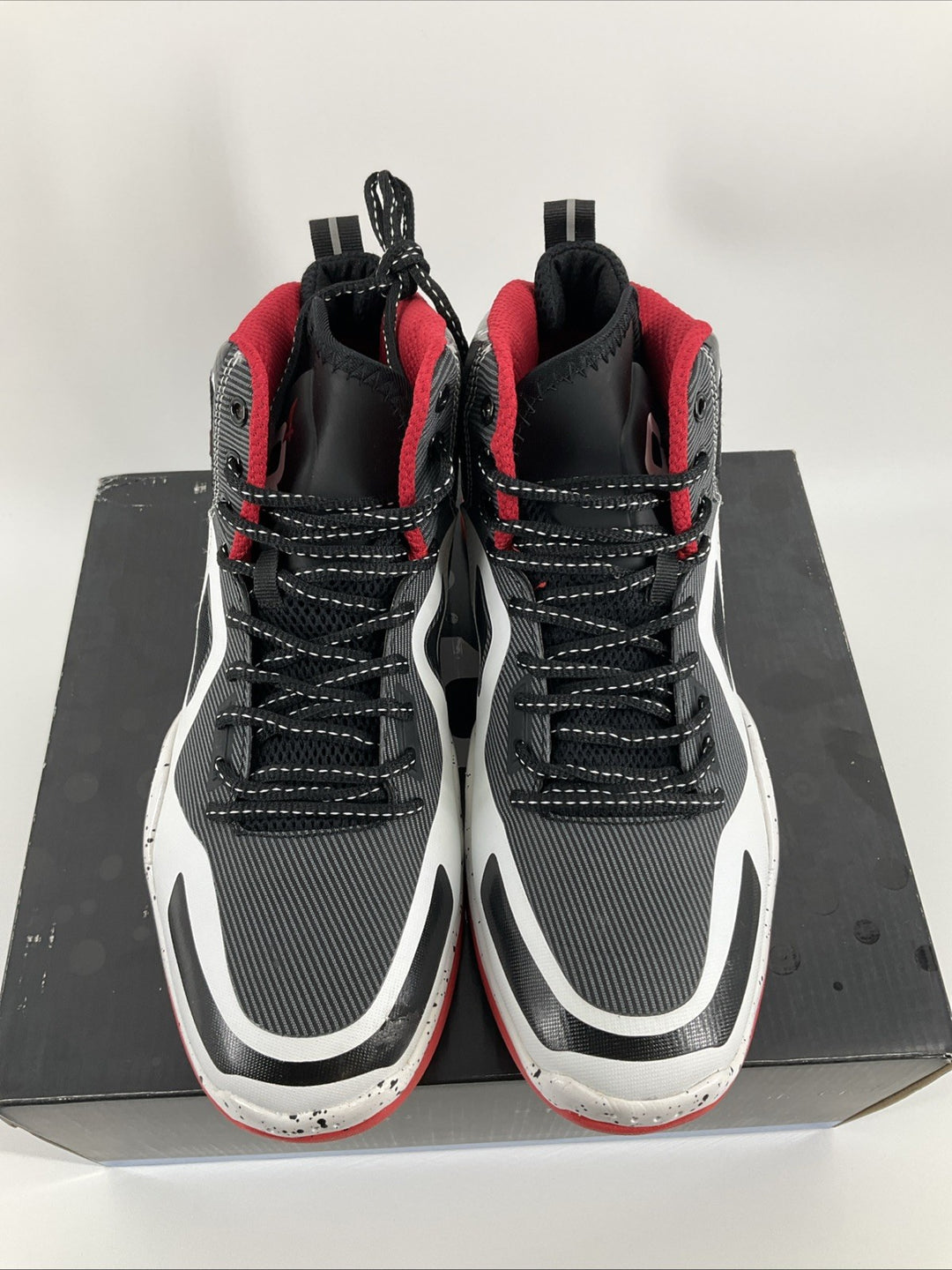 New Size 10 Men Q4 Bright White Black Red Q4MB-009