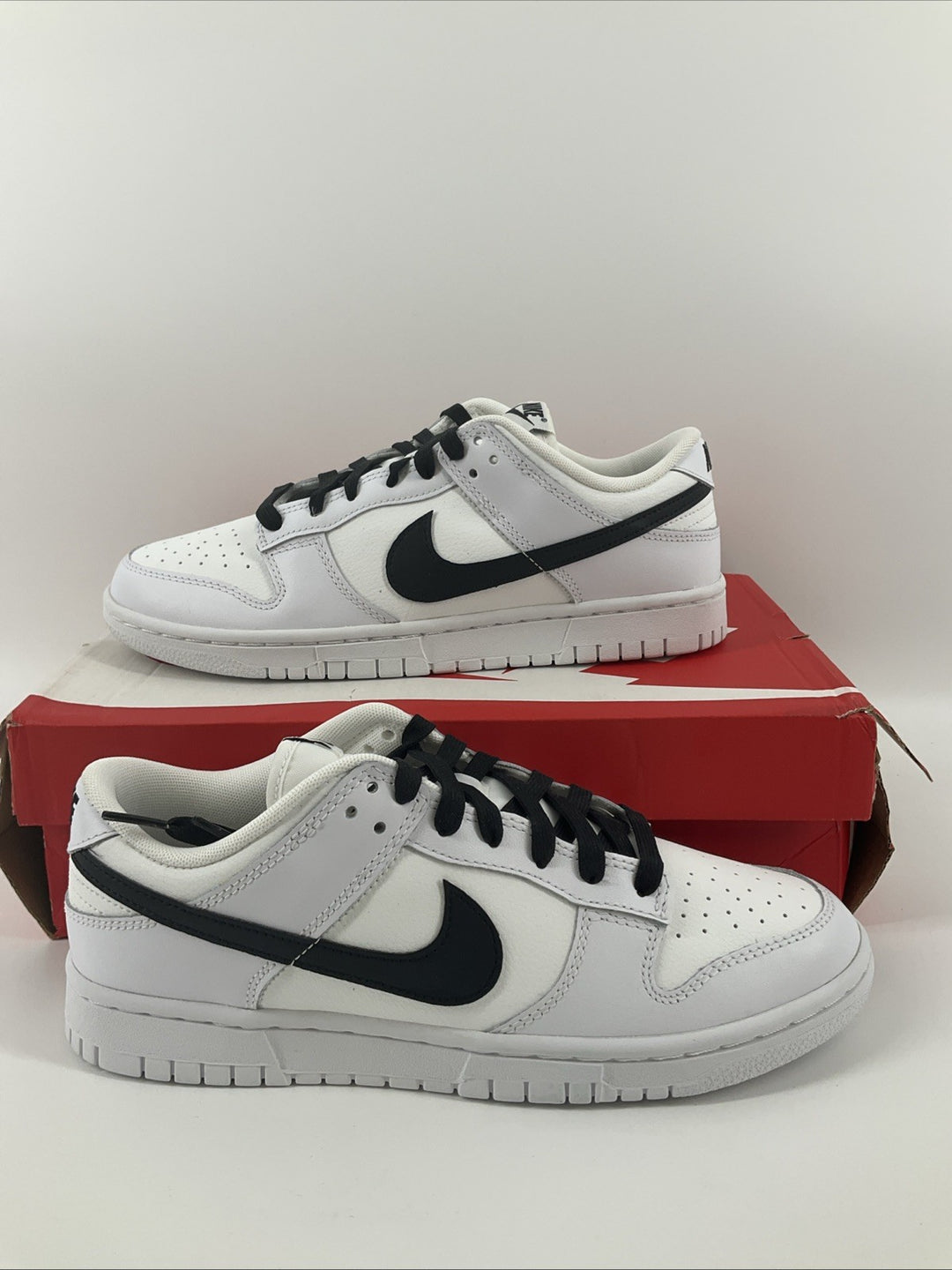 New Size 8.5 Mens Nike Dunk Low Retro Reverse Panda DJ6188-101