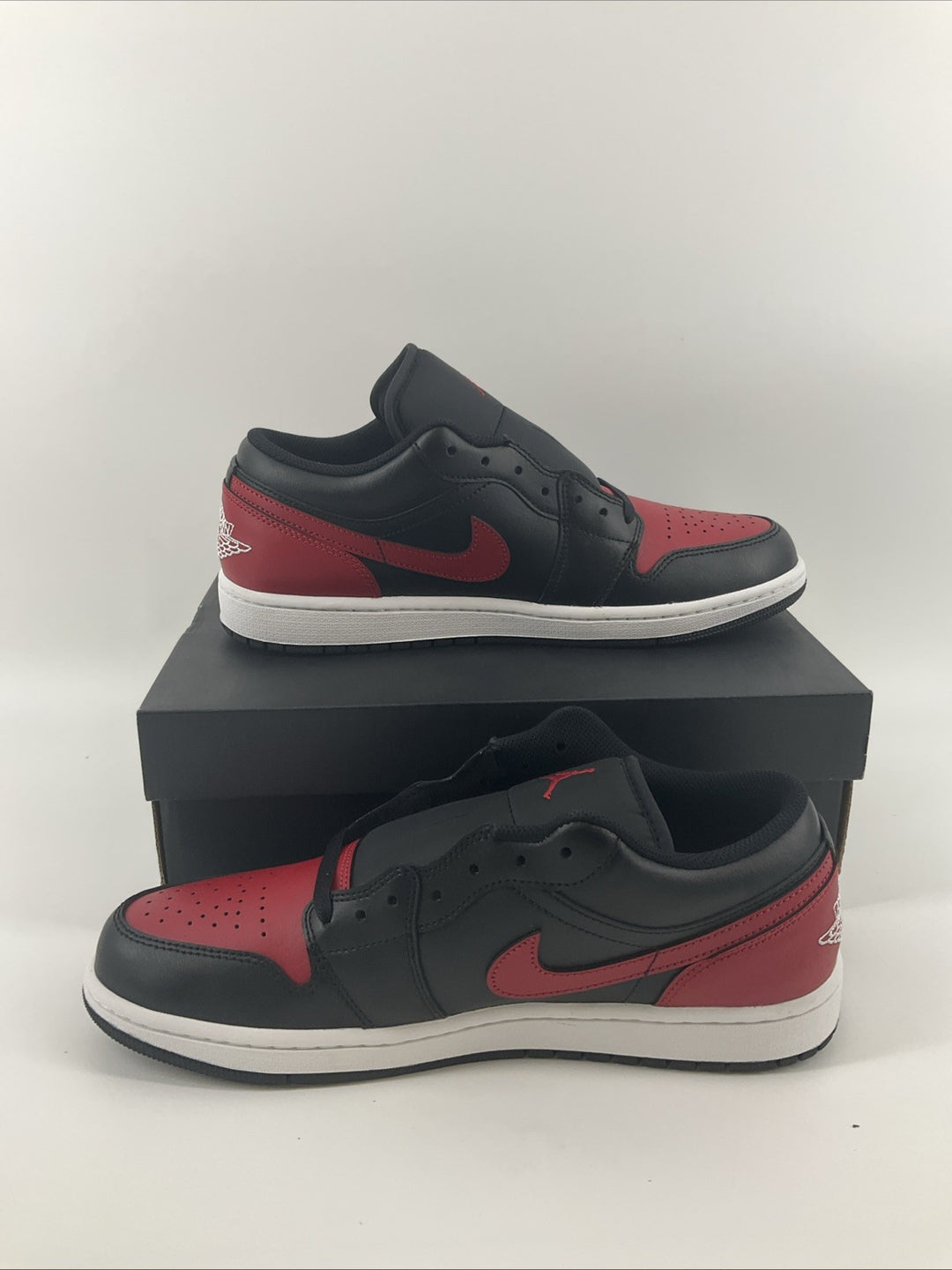 New Size 10.5 Men's Air Jordan 1 Low Red Black White 553558-067