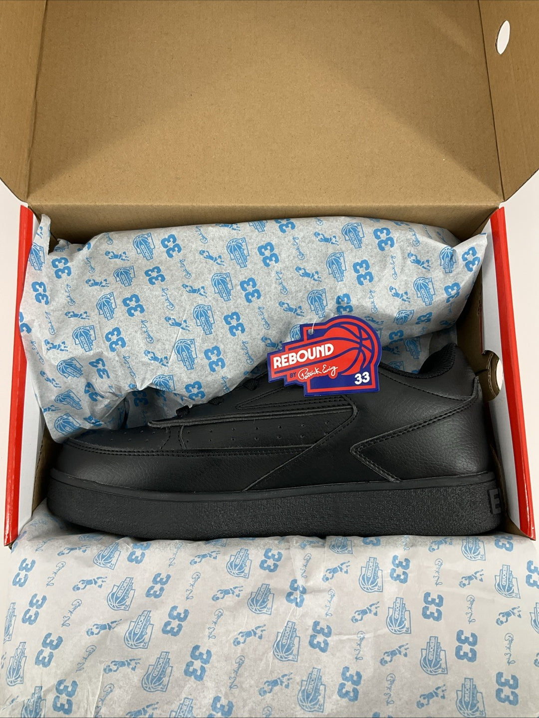New Size 9.5  Men Orion Low Patrick Ewings (Black) 1RBE005-001
