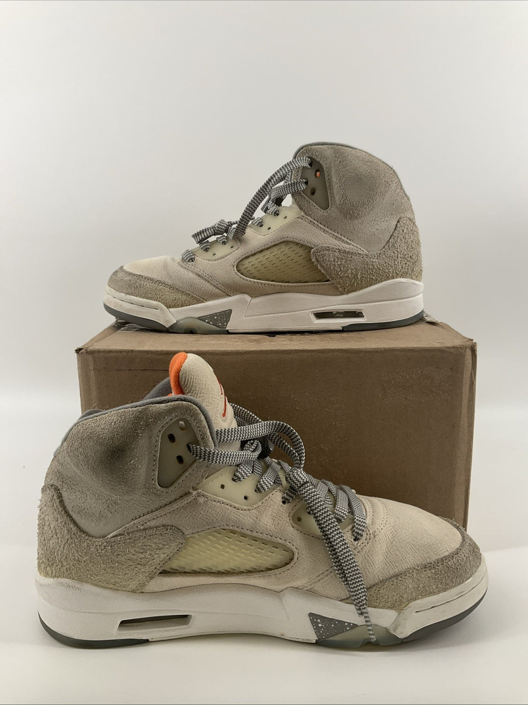Used Jordan 5 Retro SE Size 8.5 Men FD9222-180