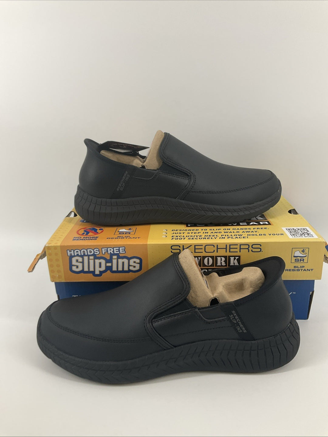 New Size 8.5 Men's Skechers Slip-Ins Black 200249/BLK