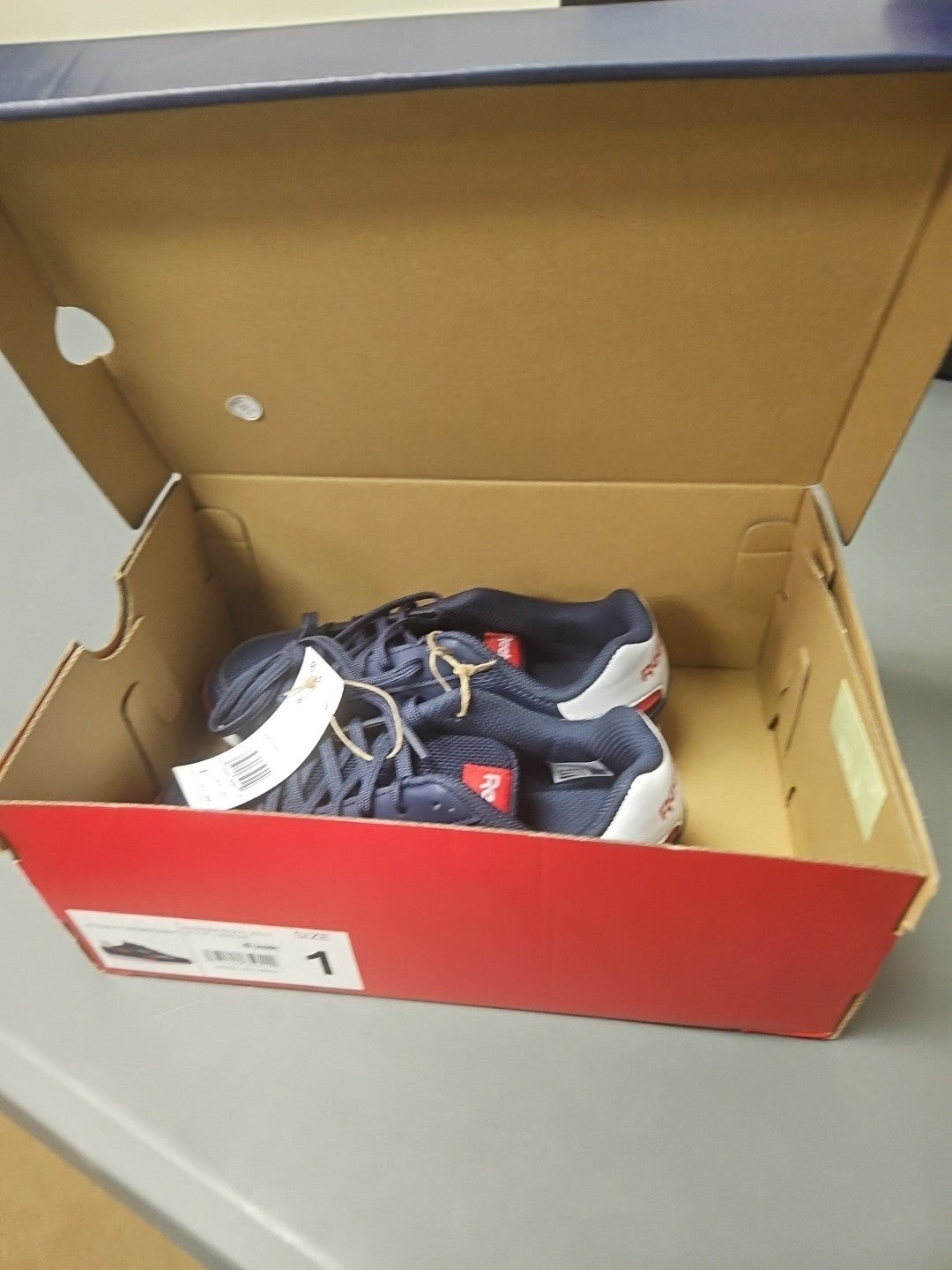 Brand New Size 1 Kids Reebok Royal CL Jog 3.0 (Navy/Red/White) Shoes