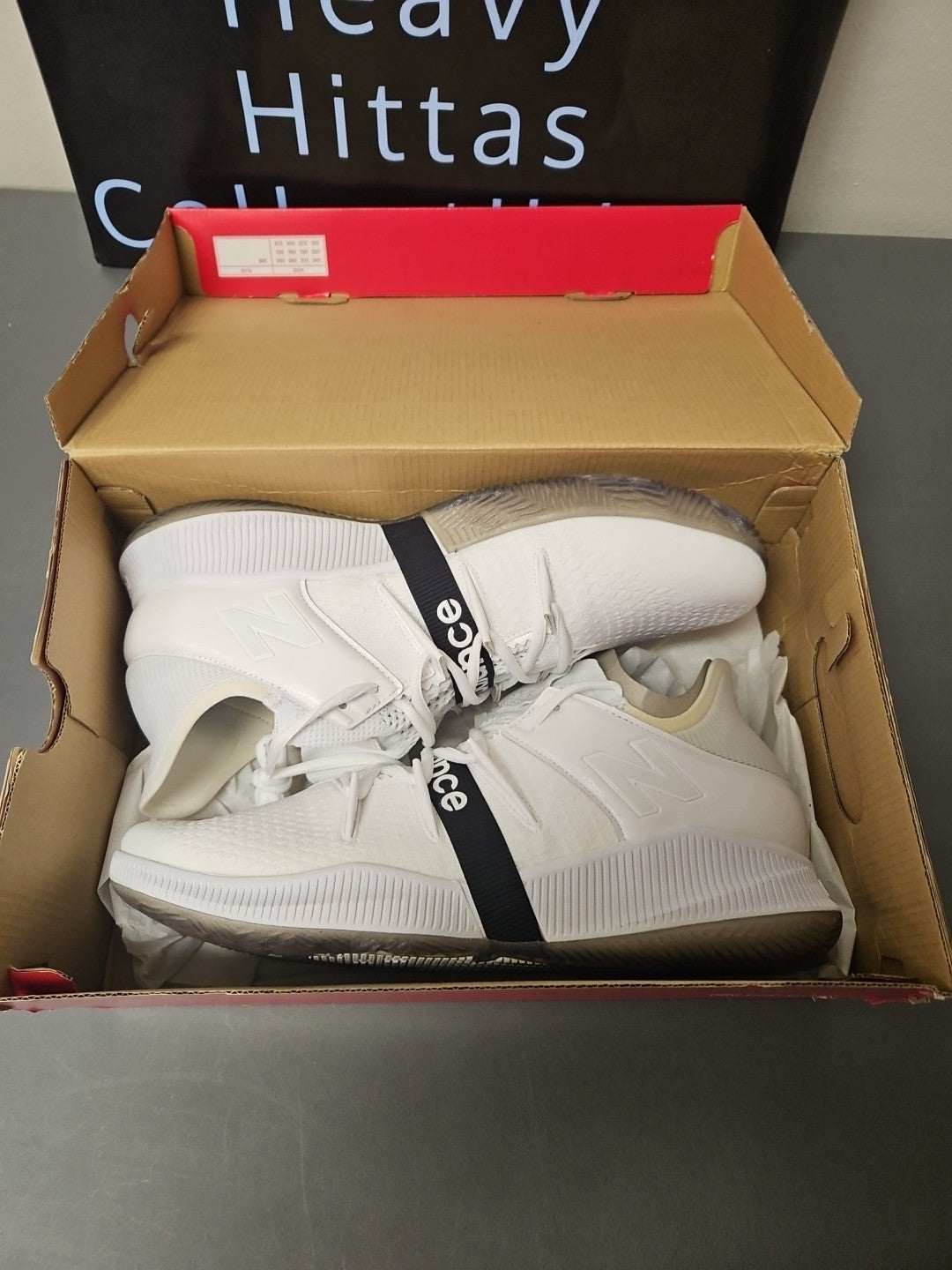 Size 14 M New Balance BBOMNLWT Low White Black Basketball Sneakers