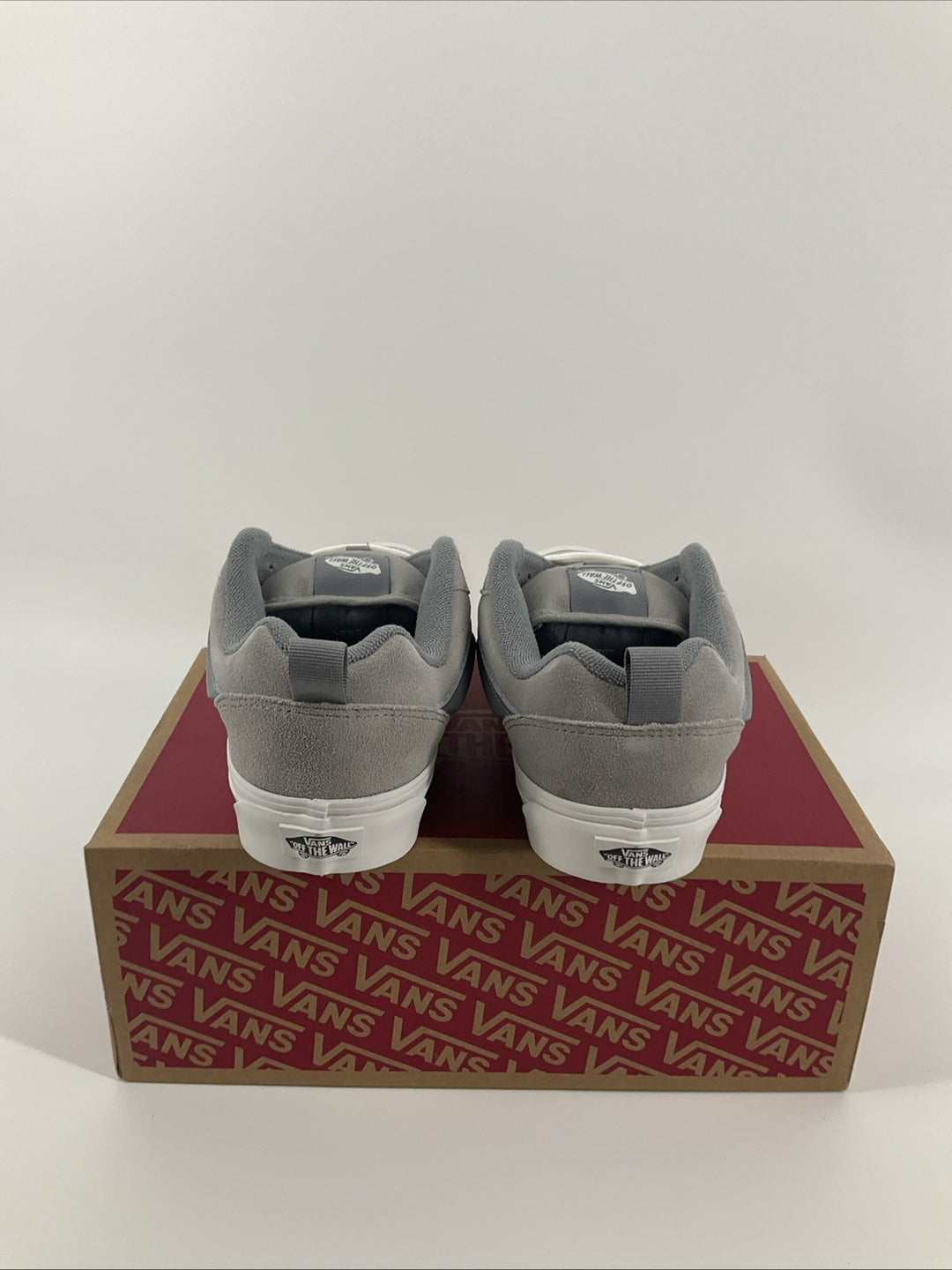 New Size 7 Men's Vans Knu Skool Gray White VN000D6CBXC