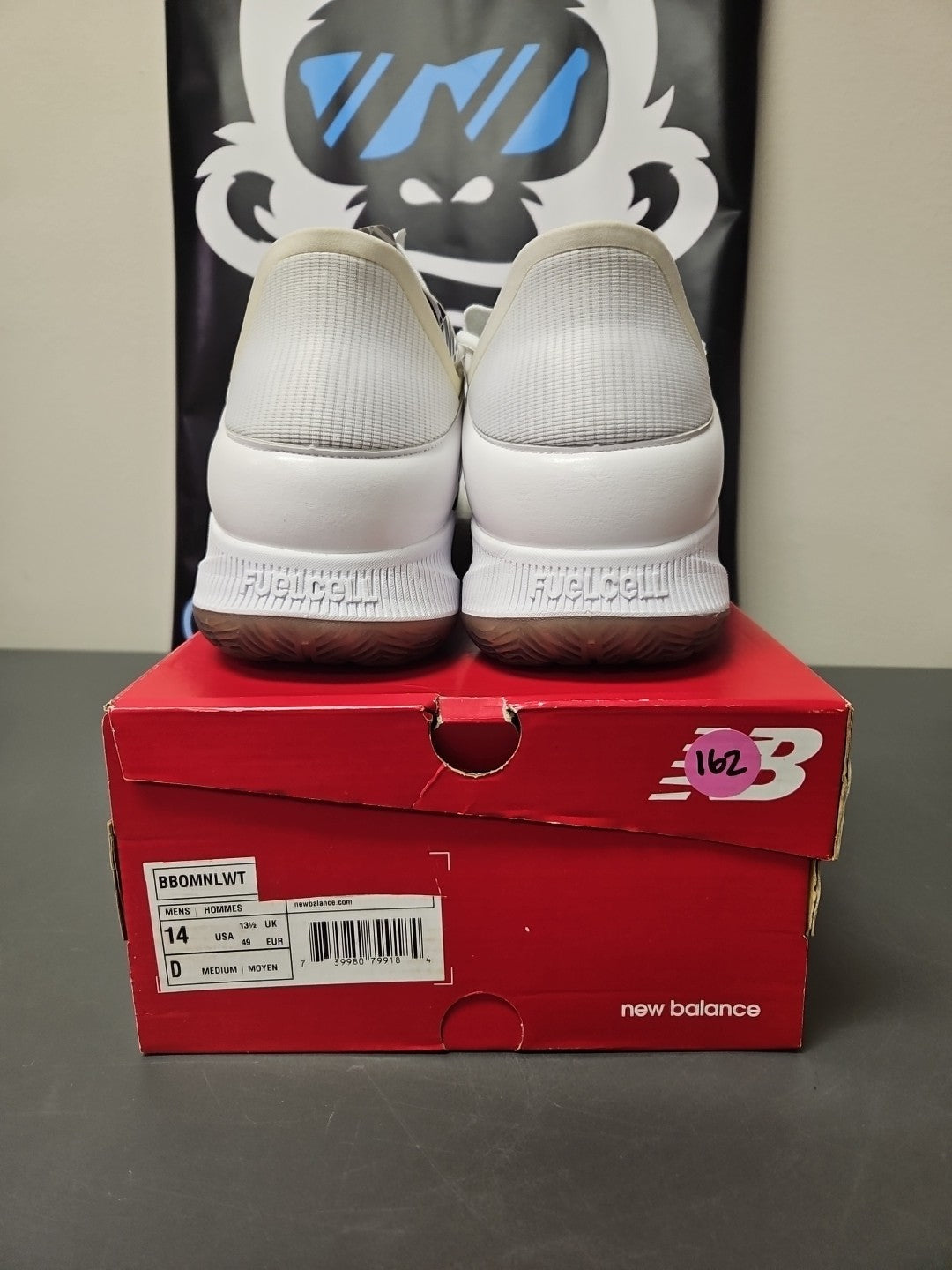 Size 14 M New Balance BBOMNLWT Low White Black Basketball Sneakers