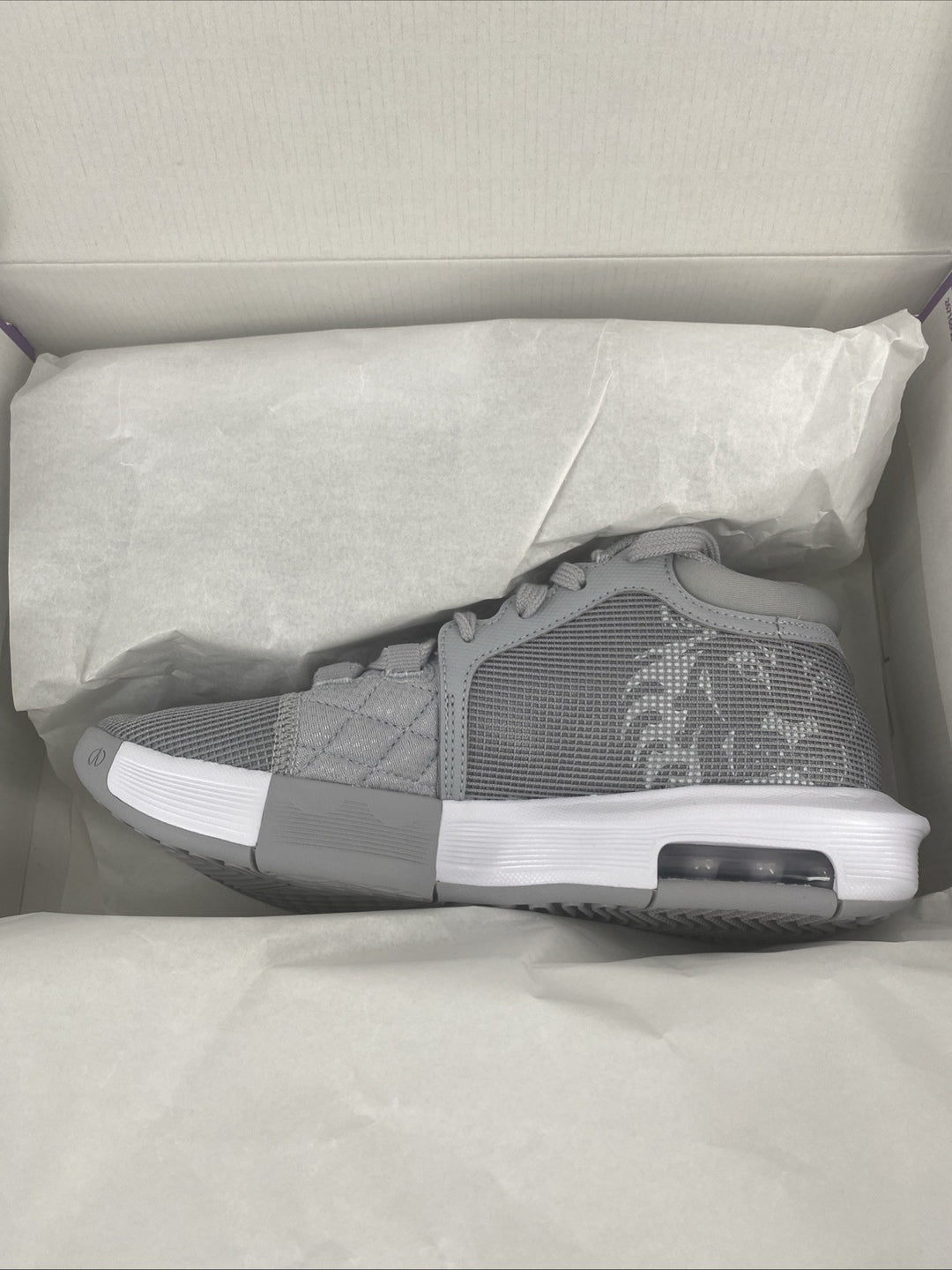 New Size 7 Men's Nike LeBron Witness VIII TB-Wolf Grey FB9944 001
