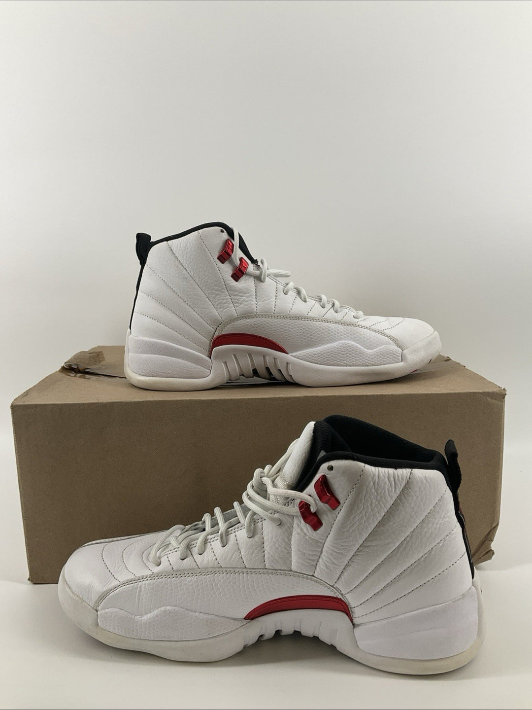 Used Size 11.5 Men's Jordan Air Jordan 12 Retro Twist CT8013-106