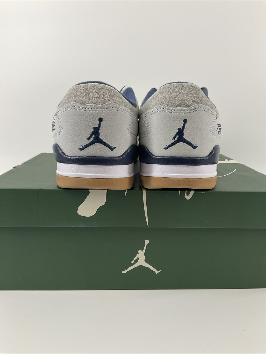 New Size 11 Men Jordan Flight Court Gray Blue White HF3255-004