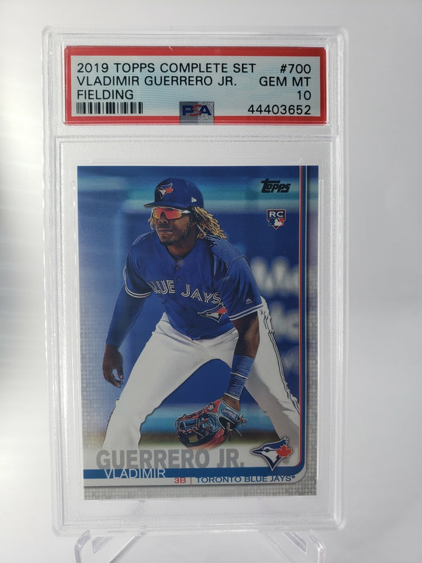 Vladimir Guerrero Jr 2019 Topps Complete  Fielding Rookie Card #700 PSA 10