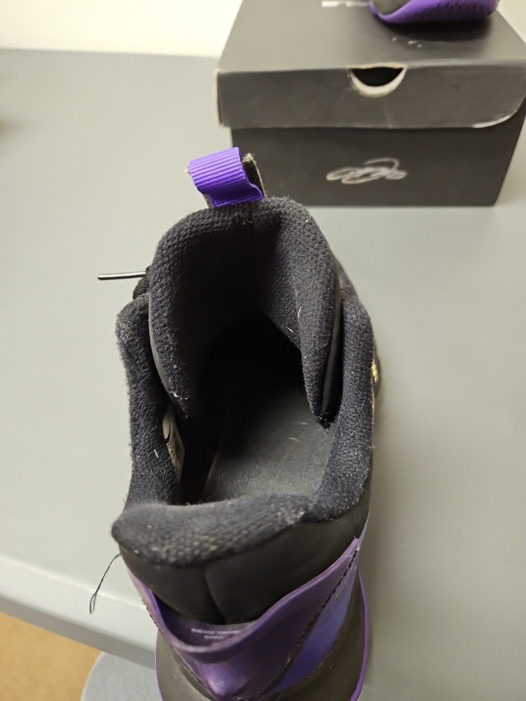 Size 9.5 M:  LeBron Witness 5 Fierce Purple Metallic Gold LA Lakers  CQ9380-003