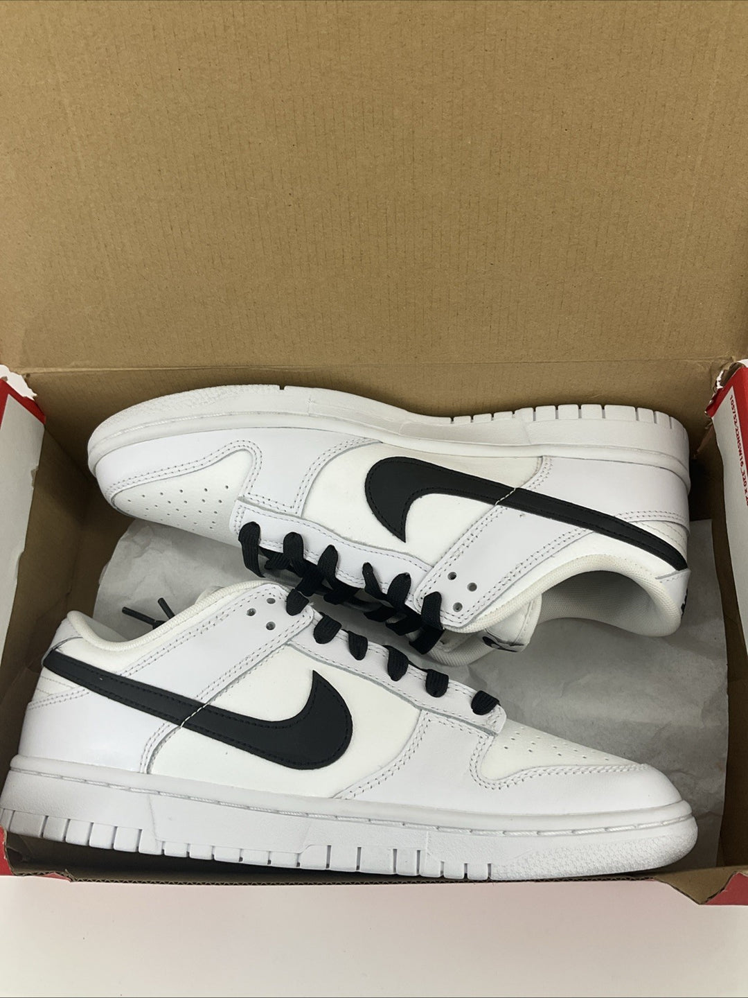 New Size 8.5 Mens Nike Dunk Low Retro Reverse Panda DJ6188-101