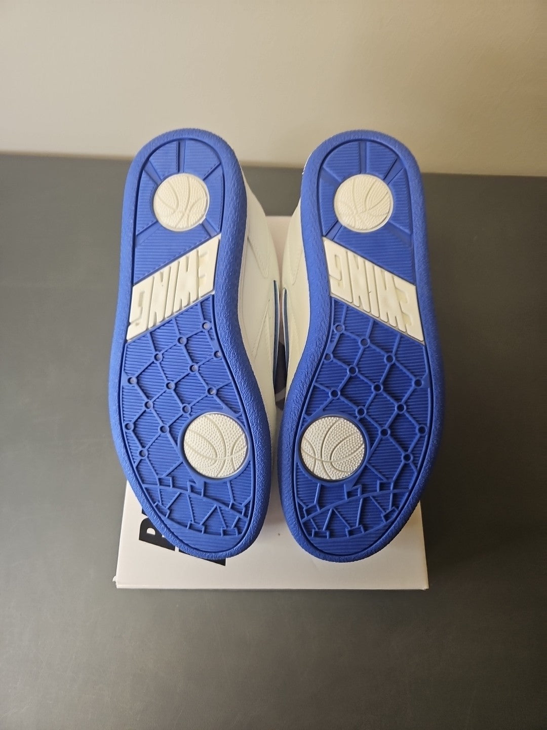 NEW Size 7 Men's Patrick Ewing  Orion Low White/Royal/Orange Shoes 1RBE005-132