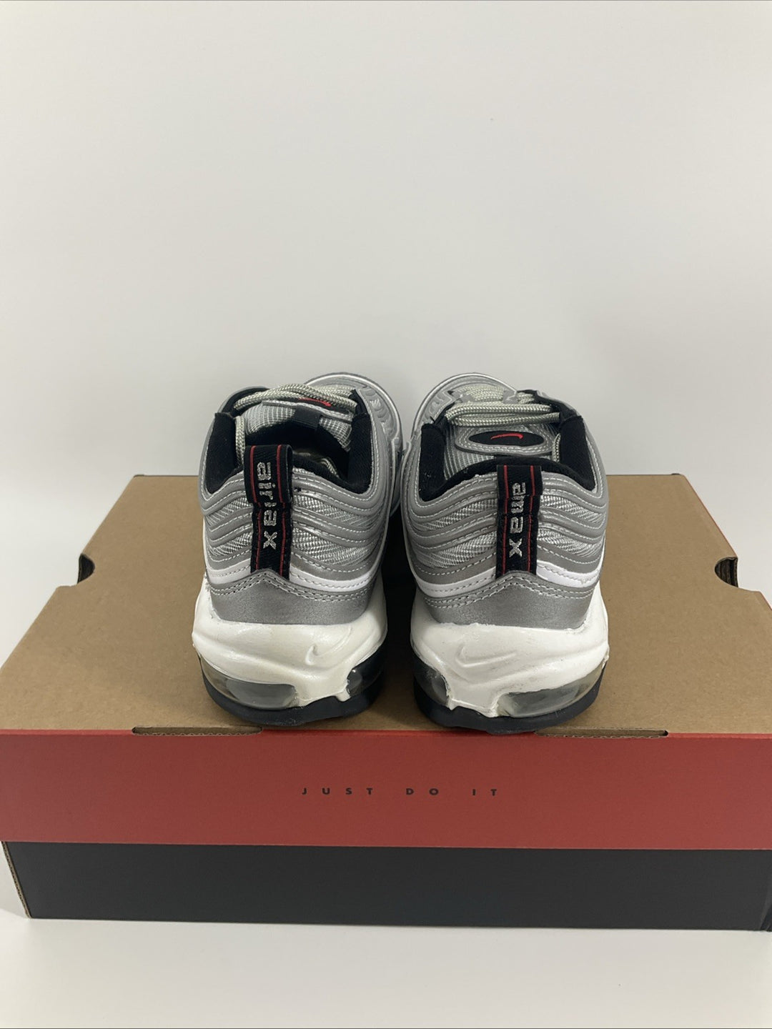 Used Size 8.5 Womens Nike Air Max 97 OG AM97 OG  Silver DQ9131-002