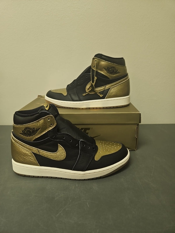NEW Size 9.5 Men Jordan 1 Retro High OG Black/Metallic Gold-Sail (DZ5485 071)