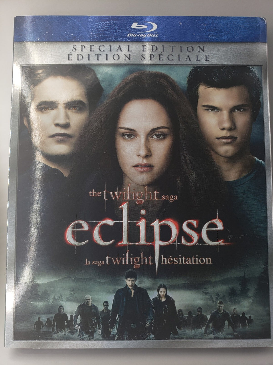 Special Edition The Twilight Saga Eclipse "La Saga Twilight Hesitation" Blu-Ray