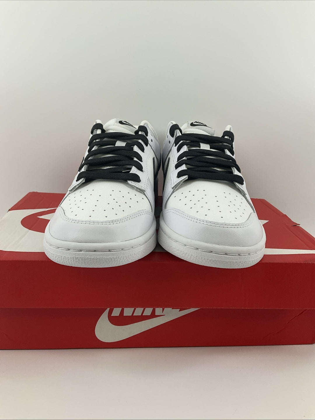 New Size 8.5 Mens Nike Dunk Low Retro Reverse Panda DJ6188-101