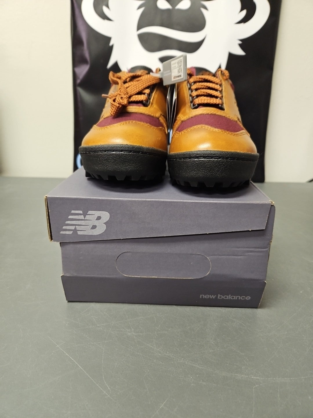 New Size 8 Men 9.5 Women New Balance Rainier Low - UALGSOG  Shoes Brown Red