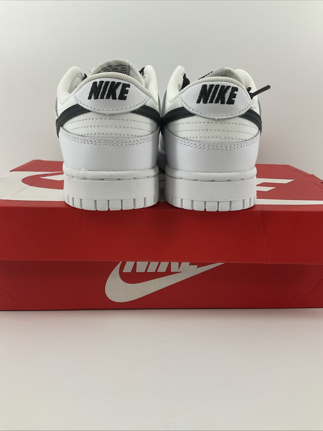 New Size 8.5 Mens Nike Dunk Low Retro Reverse Panda DJ6188-101