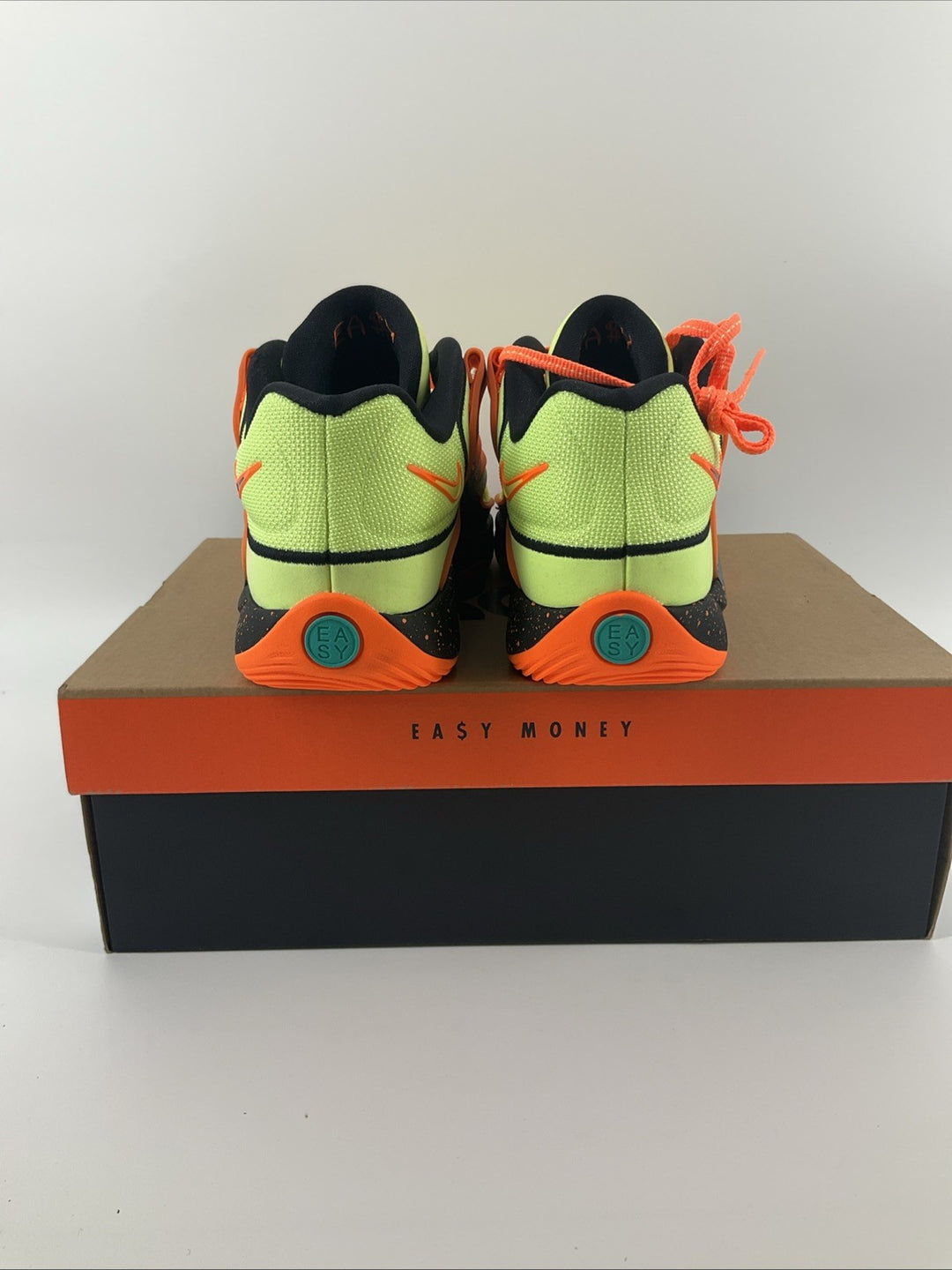 New Size 8 Men’s Nike KD18 NRG HV1993-301
