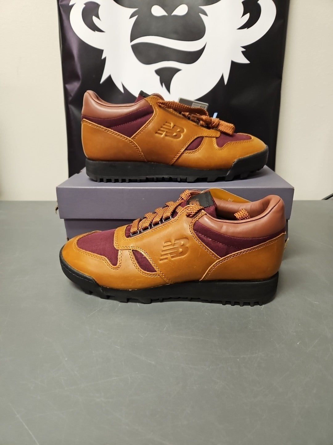 New Size 8 Men 9.5 Women New Balance Rainier Low - UALGSOG  Shoes Brown Red