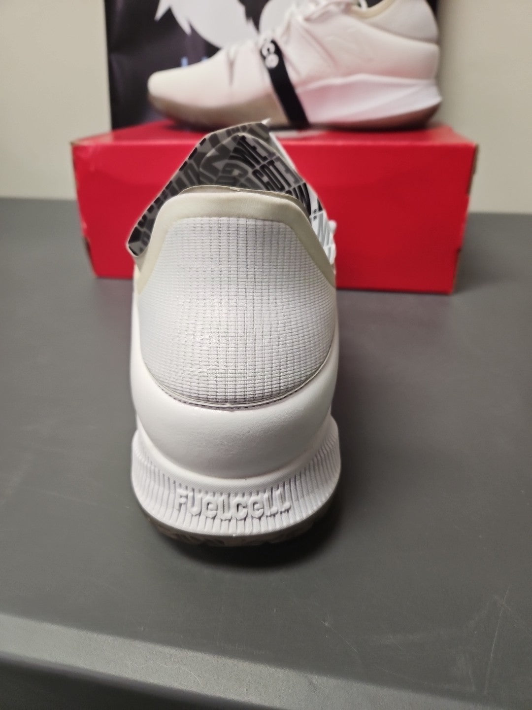 Size 14 M New Balance BBOMNLWT Low White Black Basketball Sneakers