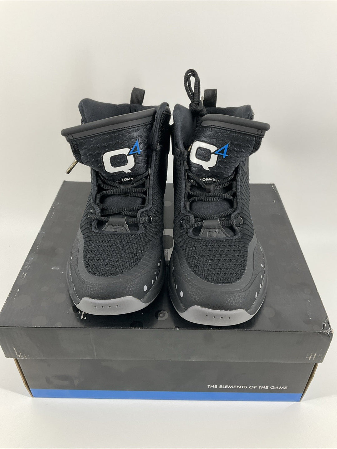 New Size 7 Men Q4 Jet Black Blue Q4MB-013