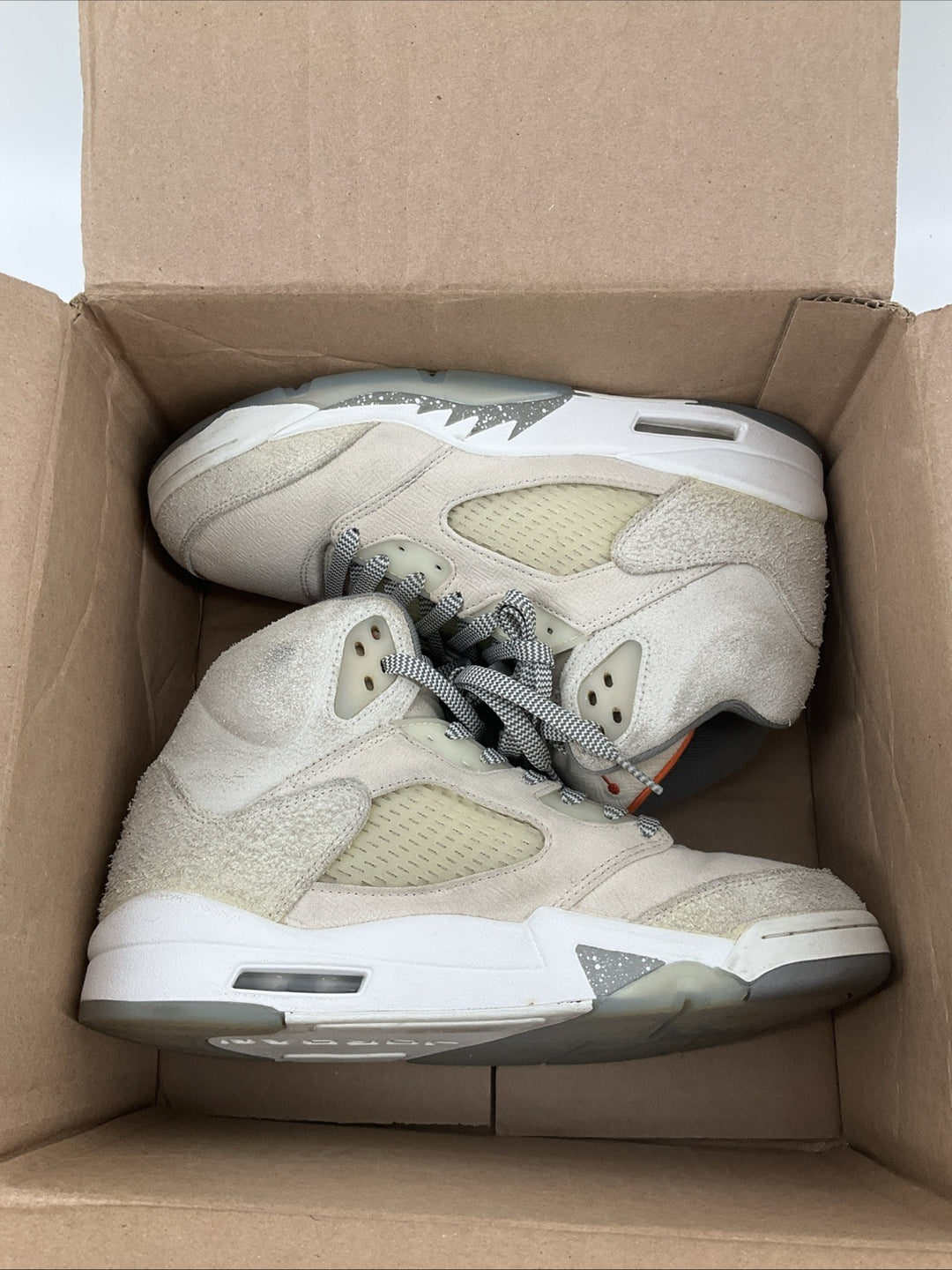 Used Jordan 5 Retro SE Size 8.5 Men FD9222-180