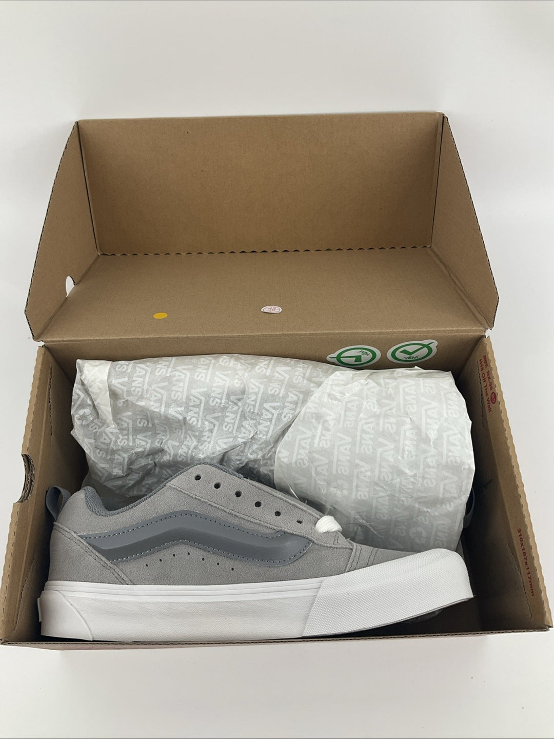 New Size 7 Men's Vans Knu Skool Gray White VN000D6CBXC