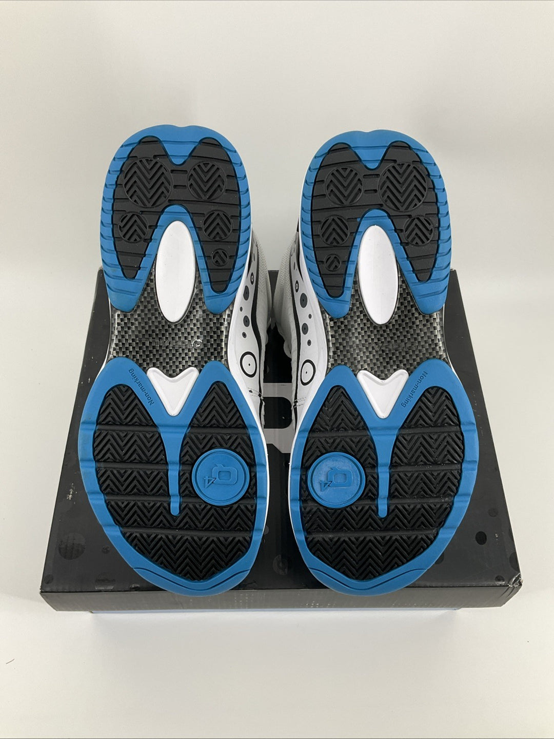 New Size 8.5 Men Q4 Bright White Black Blue Q4MB-014