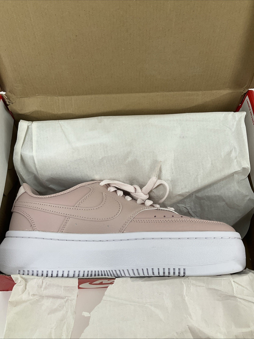 New Size 9.5 Women's Nike Court Vision Alta LTR DM0113-500