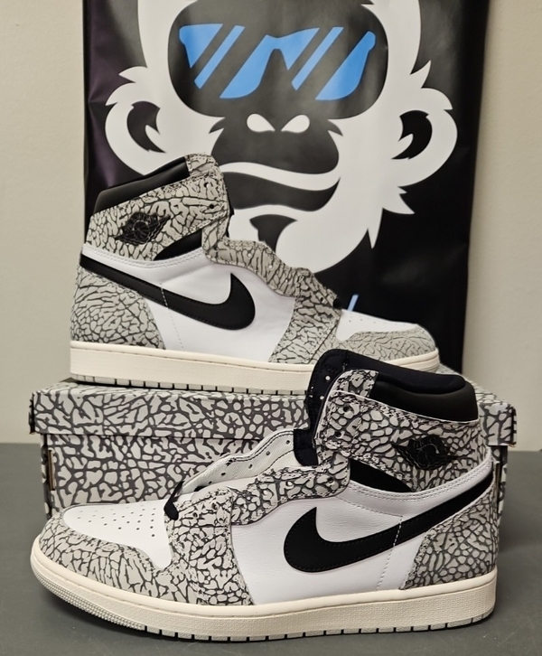 NEW Mens Size 12.5 Nike Air Jordan 1 Retro High OG White Cement Shoes DZ5485-052