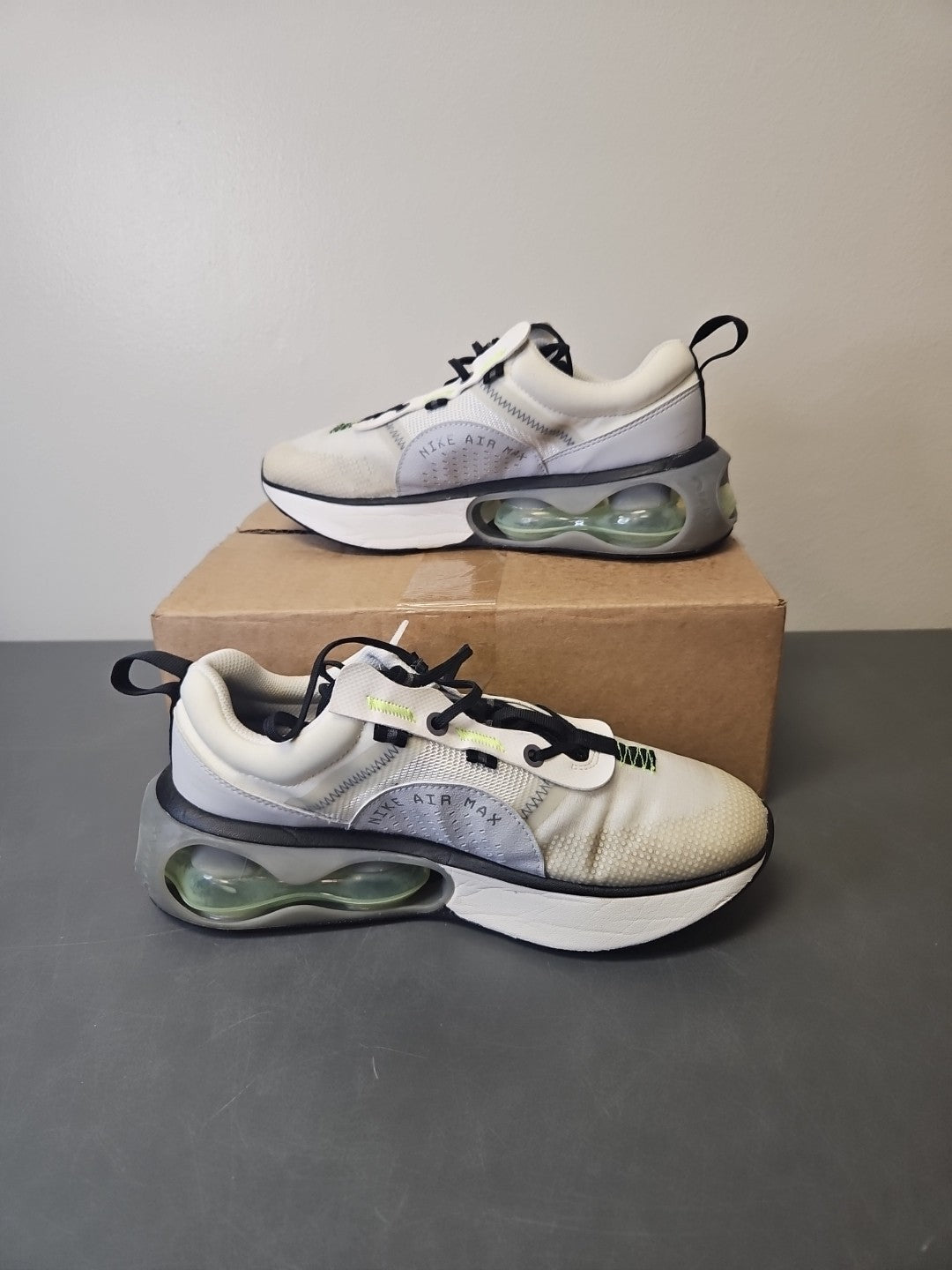 Size 6.5 Youth Nike Air Max 2021 GS Summit White Volt Photon Dust DA3199-102
