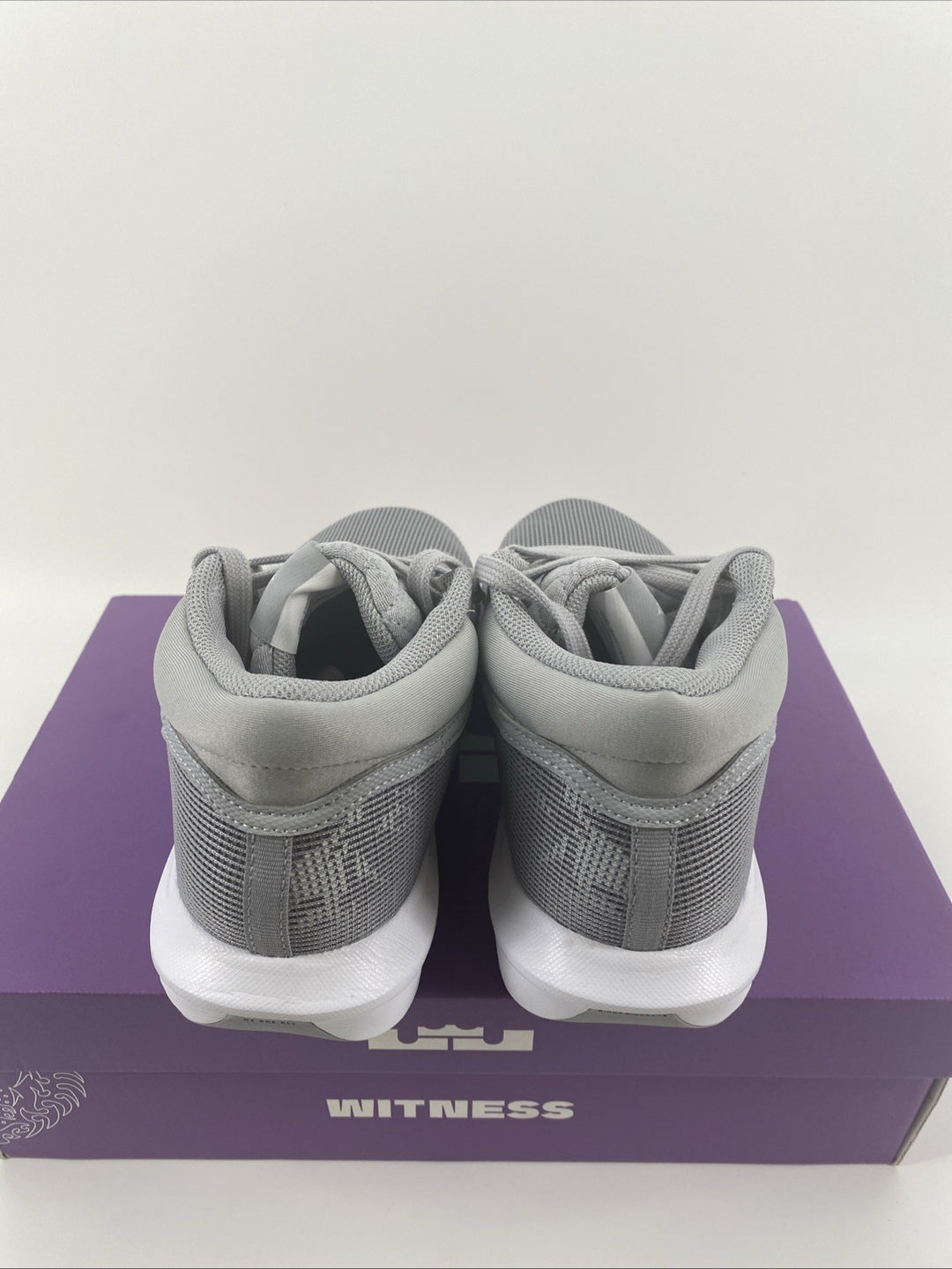 New Size 7 Men's Nike LeBron Witness VIII TB-Wolf Grey FB9944 001