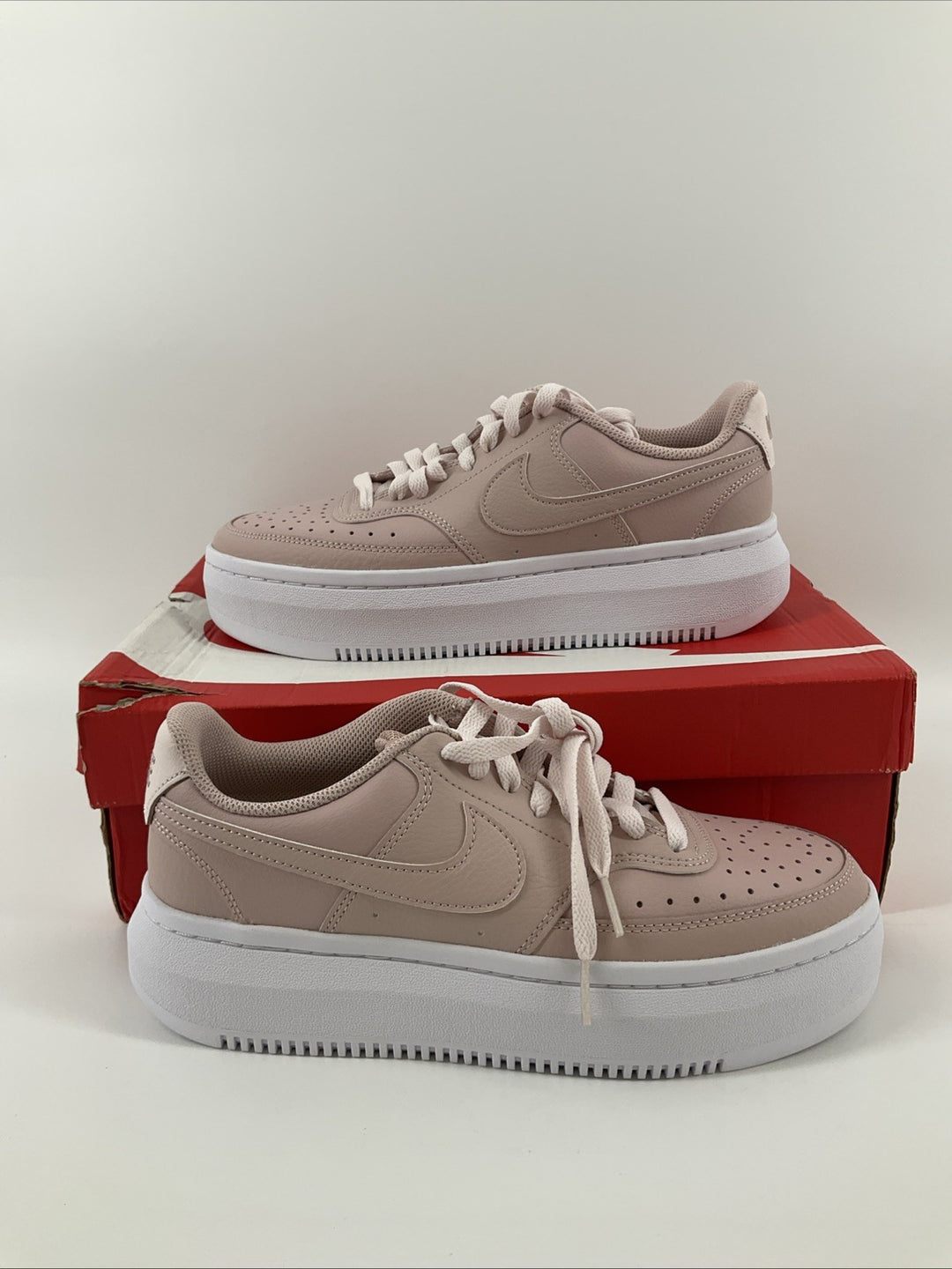 New Size 9.5 Women's Nike Court Vision Alta LTR DM0113-500